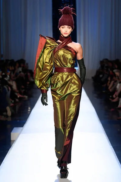 Look 36